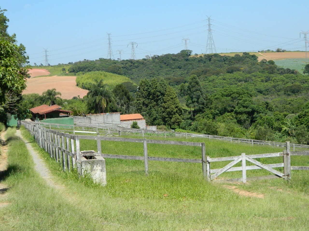 HARAS EM IBIÚNA COM 30.000 M2